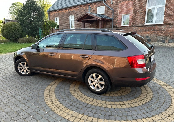 Skoda Octavia cena 33900 przebieg: 180000, rok produkcji 2013 z Nowy Wiśnicz małe 497